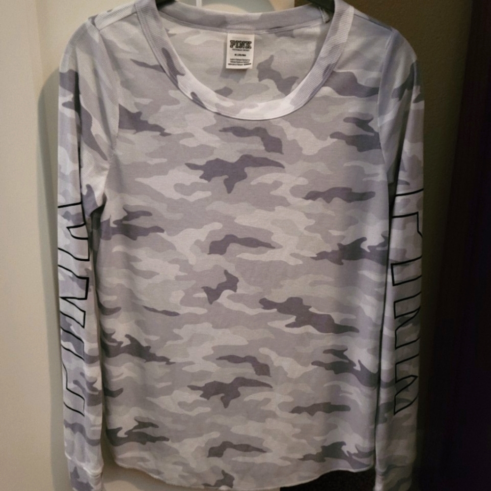 NWOT Victoria Secret Pink Camo thermal long sleeve tee